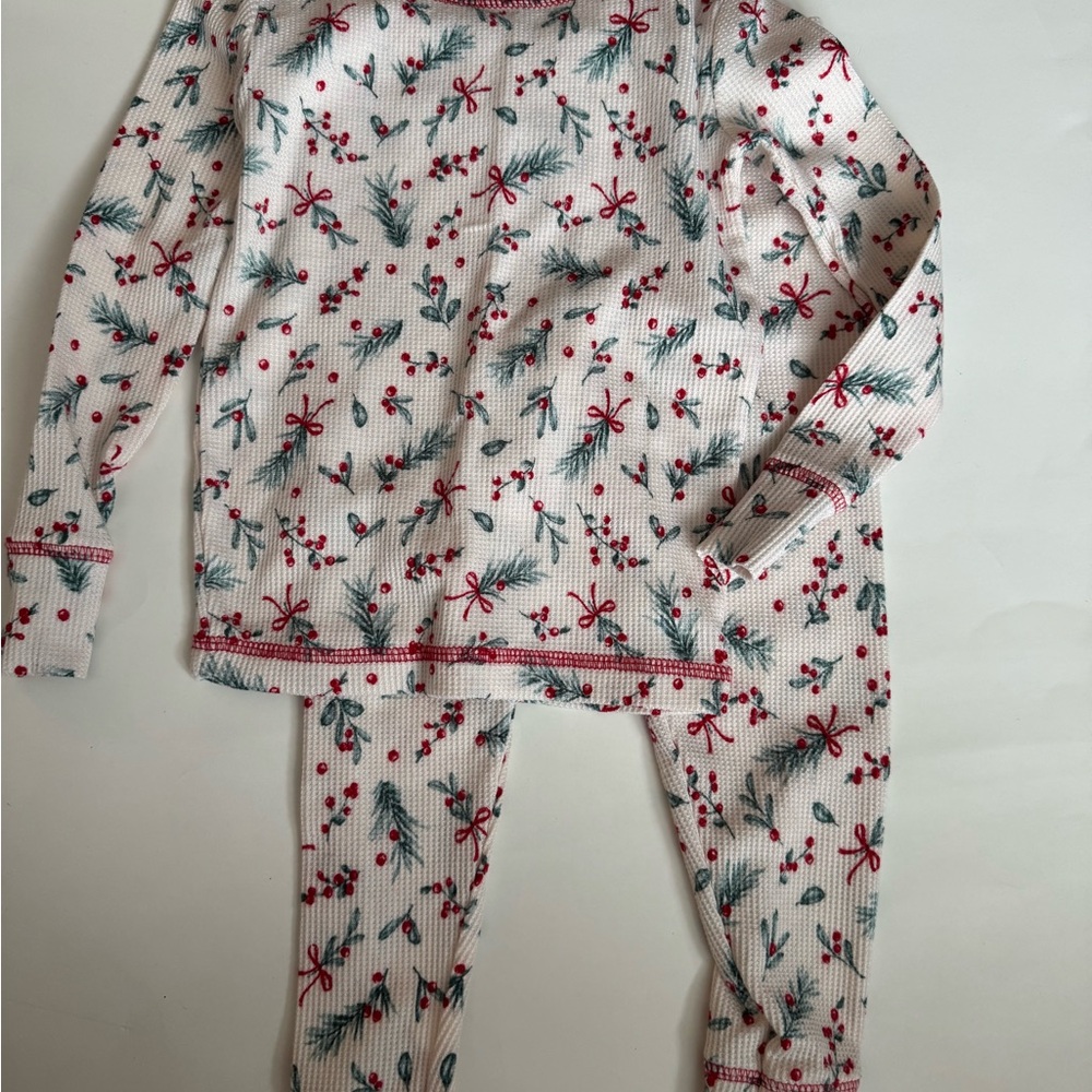 Kid’s Laura Ashley Pajama Set